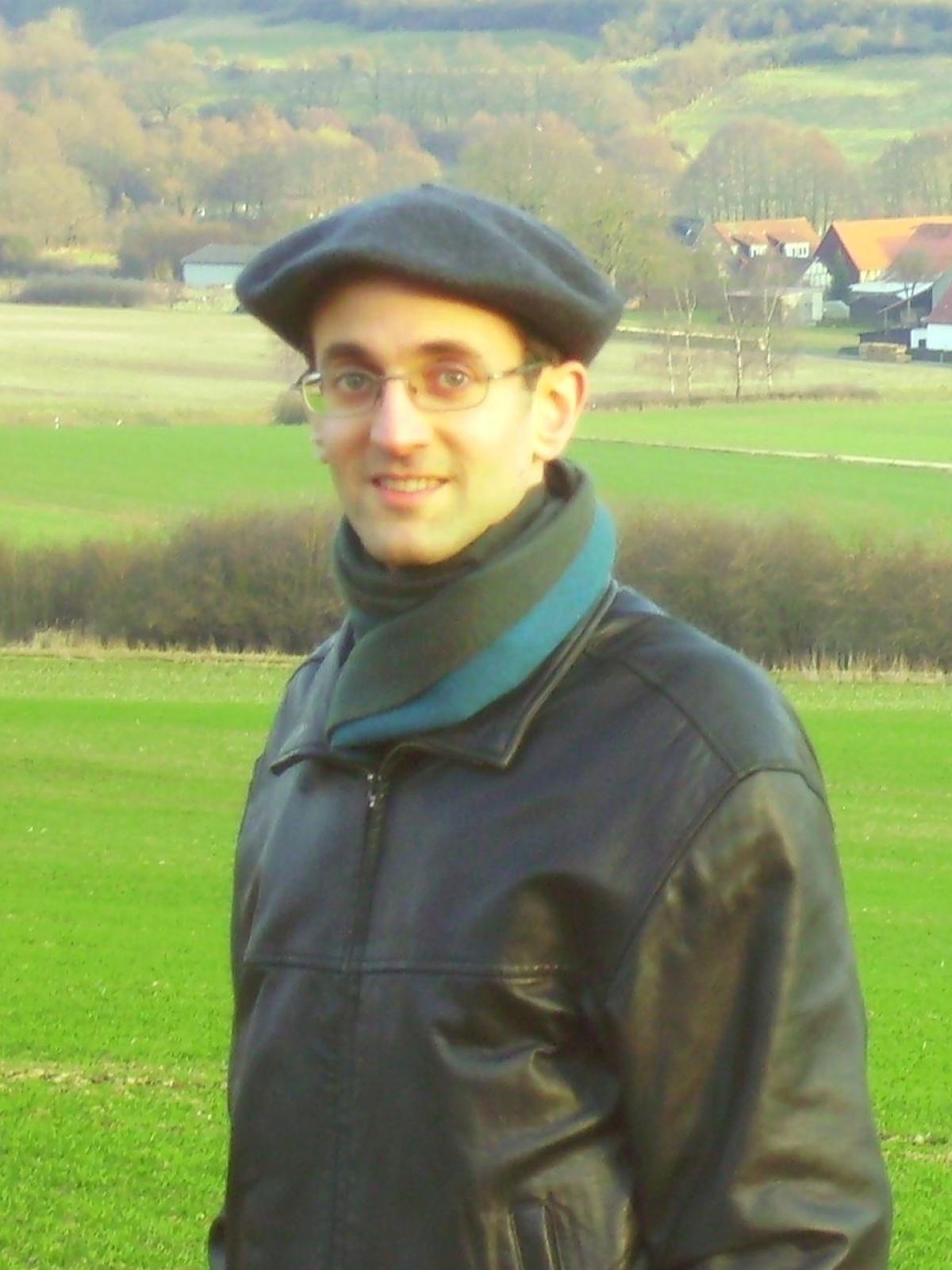 zur-person
